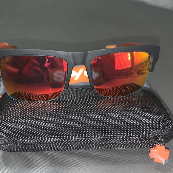 Spy Sunglasses - Picture 3 of 4